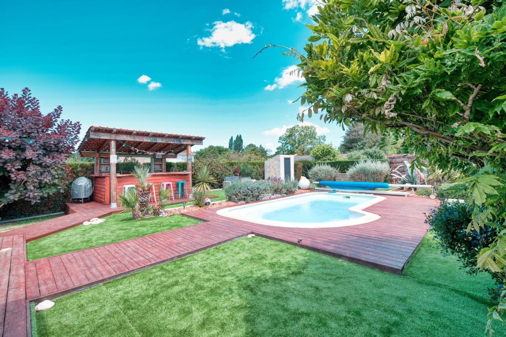 Villa La P'Tite Guinguette Salles  Buitenkant foto